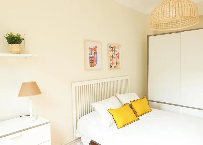 Maria Diaz De Haro Center Apartment *