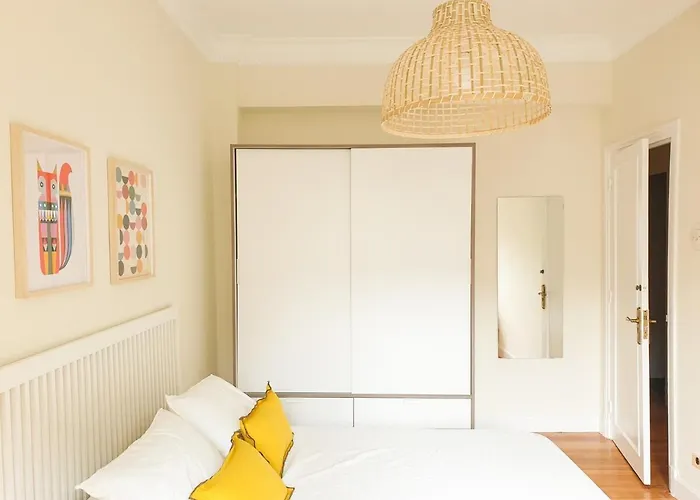 Maria Diaz De Haro Center